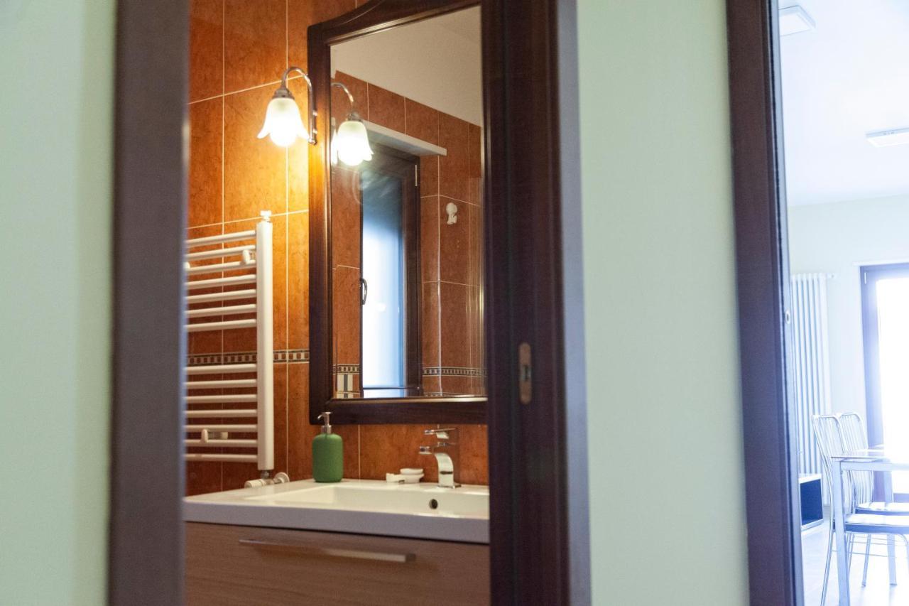 Calefati Holiday Apartment บารี ภายนอก รูปภาพ