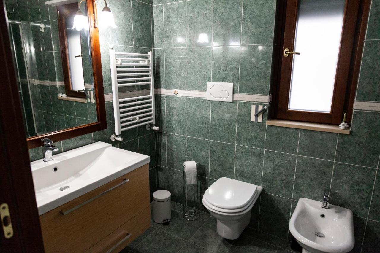 Calefati Holiday Apartment บารี ภายนอก รูปภาพ