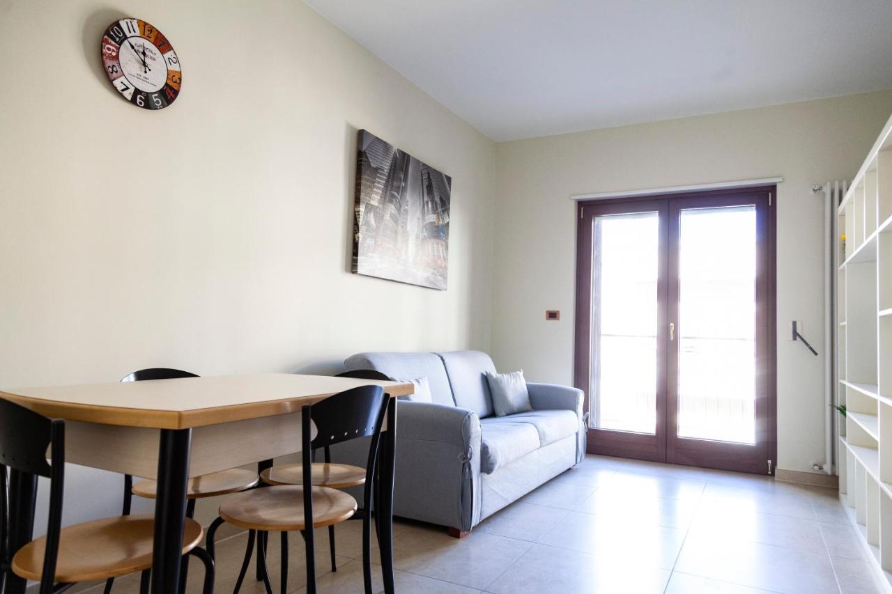 Calefati Holiday Apartment บารี ภายนอก รูปภาพ